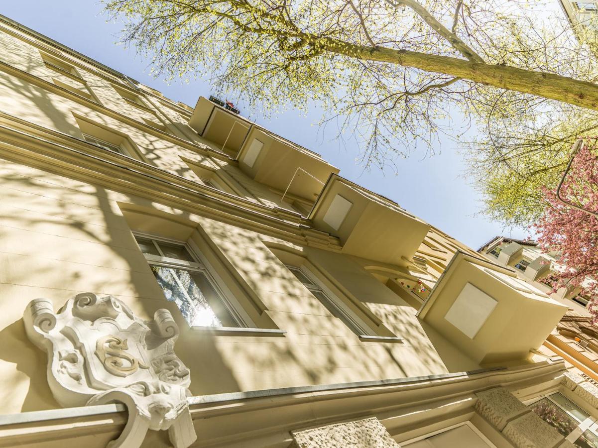 Hochwertige Altbauwohnung Im Modernen Stil In Wiesbaden - Kueche - Terrasse - Wlan - Zentral Exterior photo